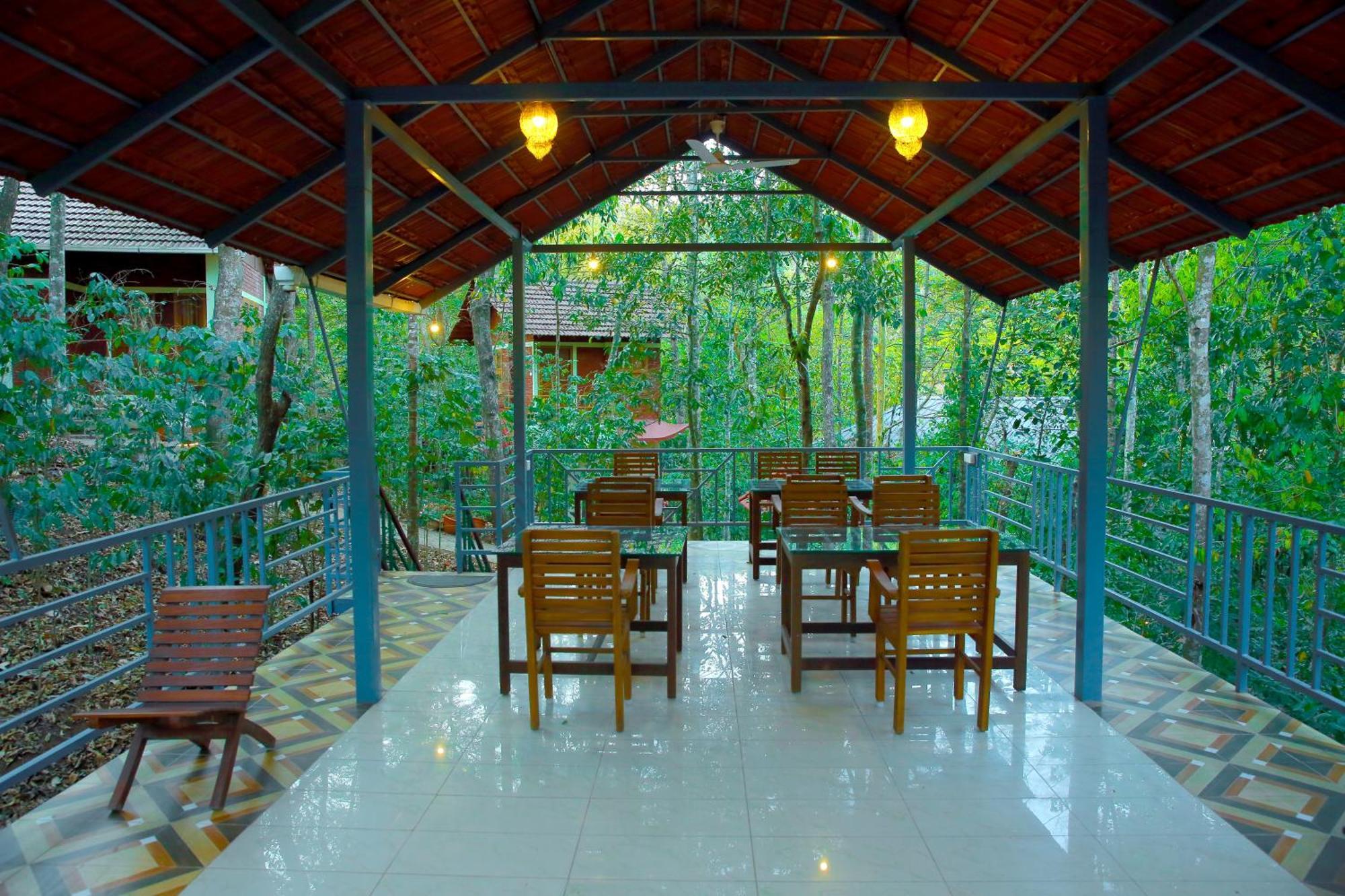 Snow Hills Resorts Thekkady Bagian luar foto